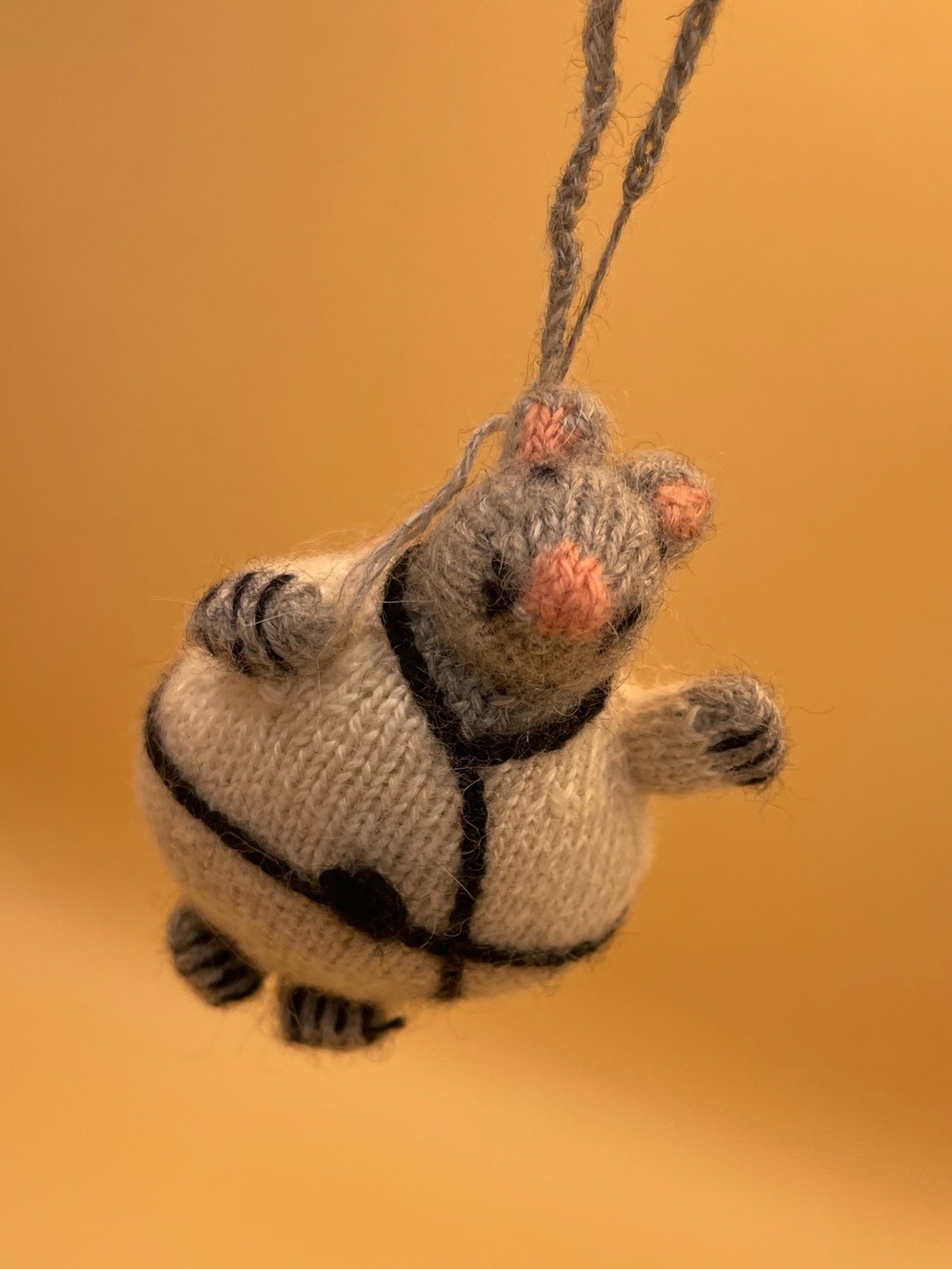 Alpaca Knit Grey & Cream Martial Arts Rat Ornament 🥋 🐀